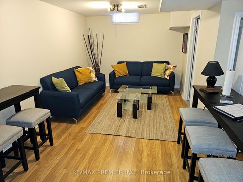 Photo 1 at 27 - 180 Blue Willow Drive, East Woodbridge, Vaughan