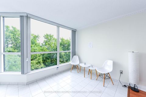 Photo 4 at 503 - 5 Rowntree Road, Jamestown, Toronto