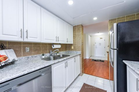 Photo 13 at 503 - 5 Rowntree Road, Jamestown, Toronto