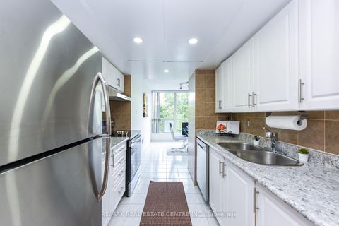 Photo 14 at 503 - 5 Rowntree Road, Jamestown, Toronto