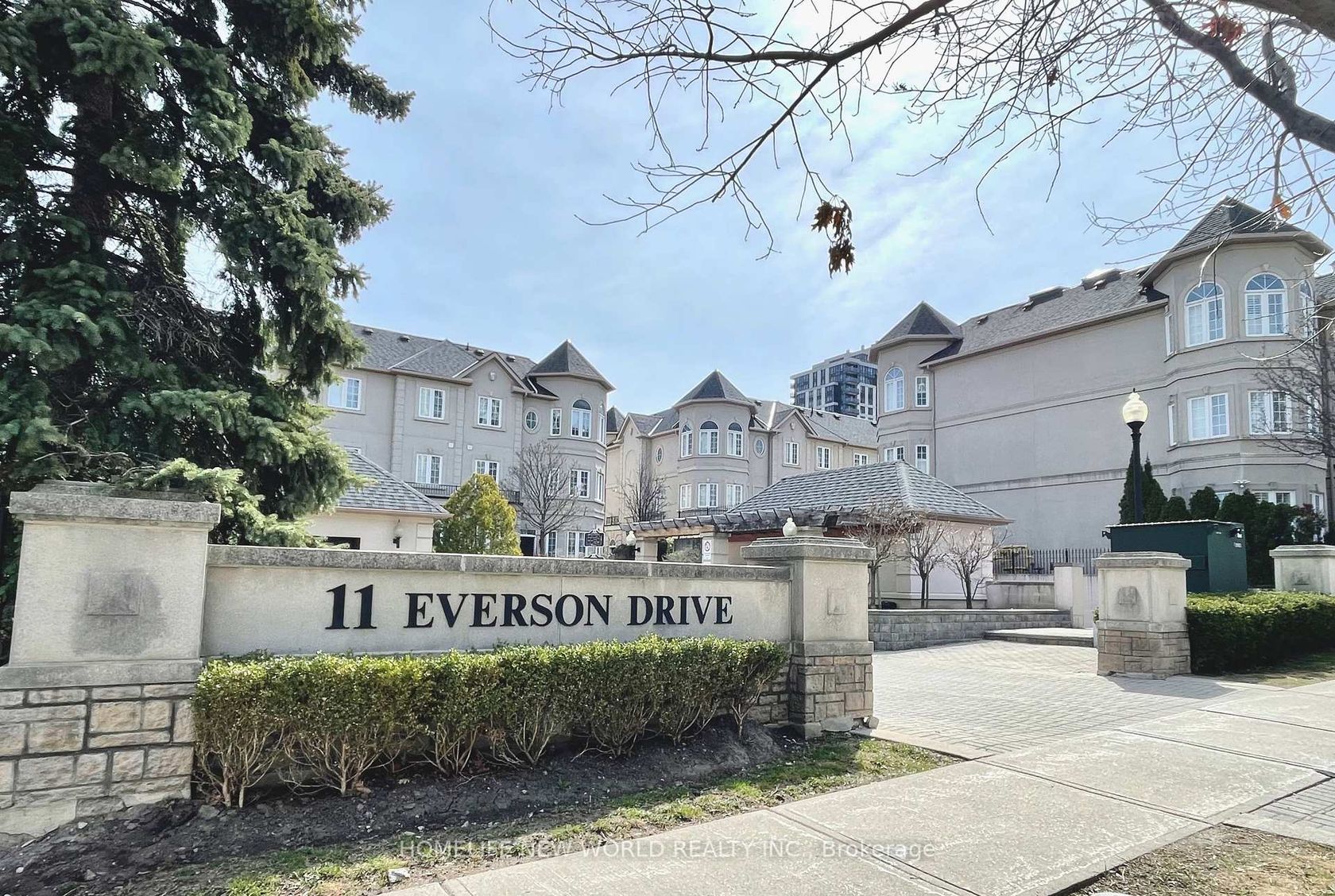 604 - 11 Everson Drive, Willowdale East, Toronto by Loree Meneguzzi Real Estate 604 - 11 Everson Drive, Willowdale East, Toronto