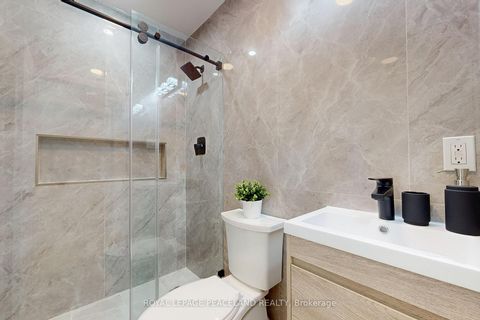 Photo 25 at 1223 Redbank Crescent, CP College Park, Oakville