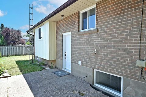 Photo 37 at 1223 Redbank Crescent, CP College Park, Oakville