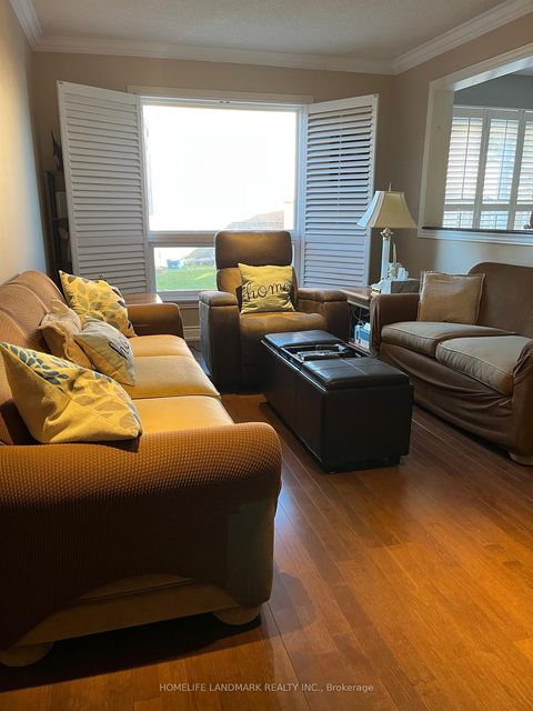 Photo 4 at 19 Eastern Road, West Woodbridge, Vaughan