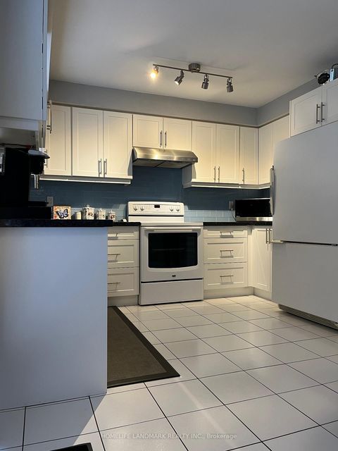 Photo 6 at 19 Eastern Road, West Woodbridge, Vaughan