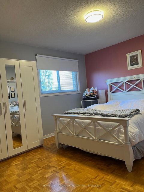 Photo 16 at 19 Eastern Road, West Woodbridge, Vaughan