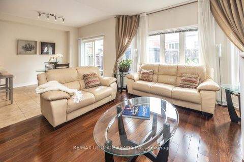 Photo 7 at 60 Haven Road, Patterson, Vaughan