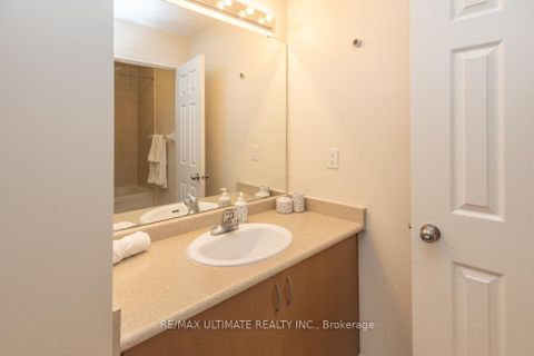 Photo 27 at 60 Haven Road, Patterson, Vaughan