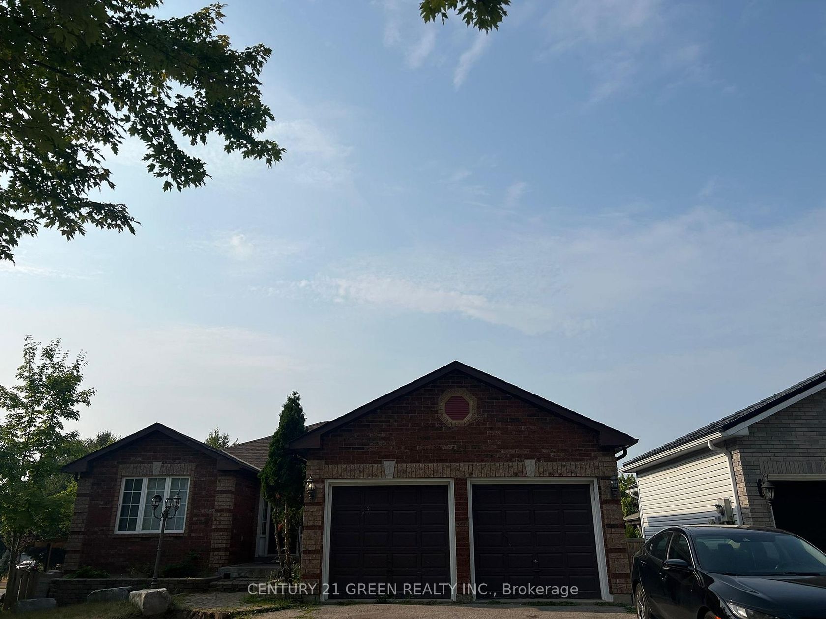 141 Columbia Road, Holly, Barrie photo 0