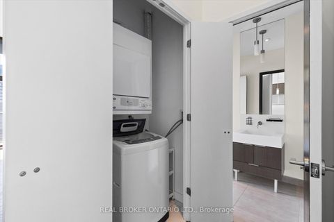Photo 25 at PH 4403 - 110 Charles Street E, Yonge Corridor, Toronto