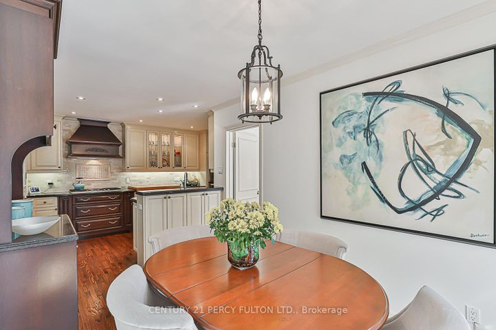 Photo 10 at 4 Page Avenue, Bayview Village, Toronto
