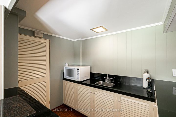 Photo 28 at 4 Page Avenue, Bayview Village, Toronto