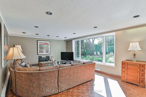 Photo 27 at 4 Page Avenue, Bayview Village, Toronto