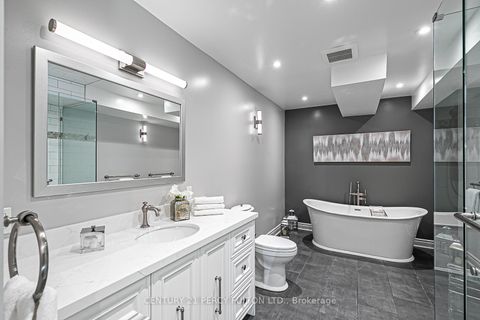 Photo 31 at 4 Page Avenue, Bayview Village, Toronto