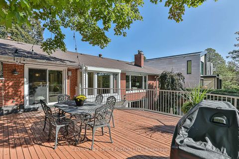 Photo 36 at 4 Page Avenue, Bayview Village, Toronto
