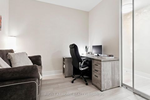 Photo 4 at 311 - 32 Davenport Road, Annex, Toronto