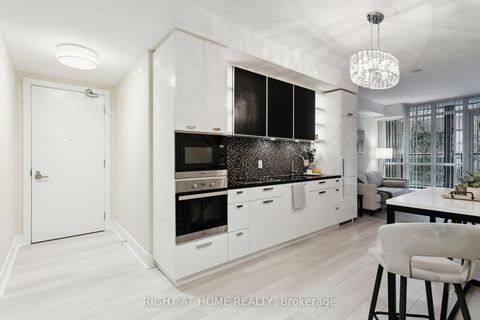 Photo 6 at 311 - 32 Davenport Road, Annex, Toronto Photo 6 at 311 - 32 Davenport Road, Annex, Toronto