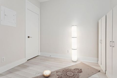 Photo 15 at 311 - 32 Davenport Road, Annex, Toronto