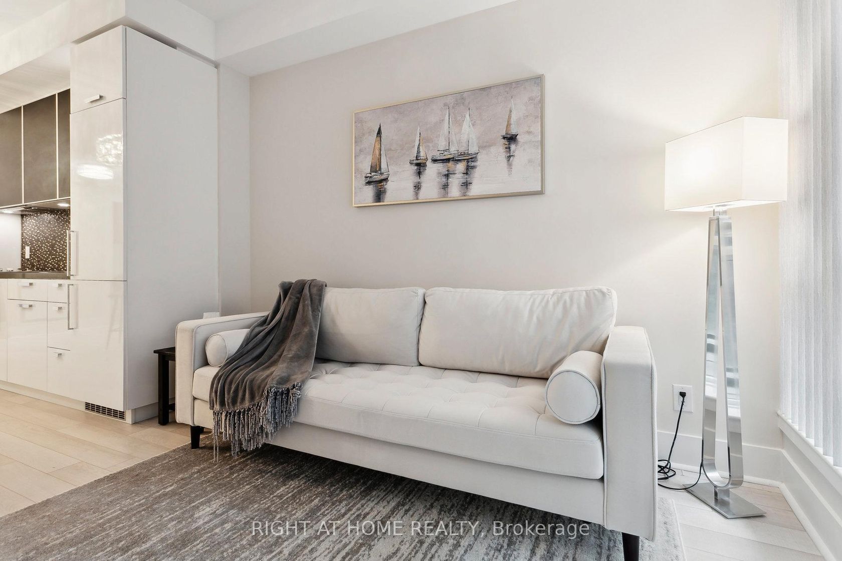 311 - 32 Davenport Road, Annex, Toronto 