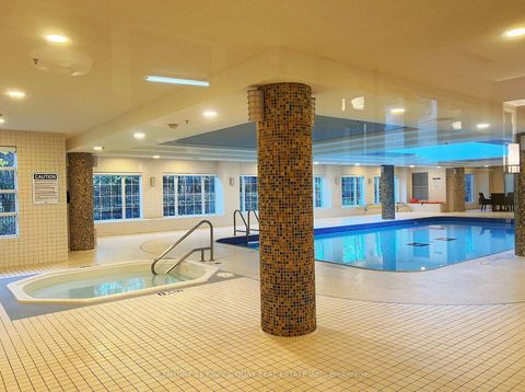 Photo 14 at 521 - 10 Bloorview Place, Don Valley Village, Toronto