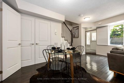 Photo 10 at 163 - 8 Foundry Avenue, Junction, Toronto