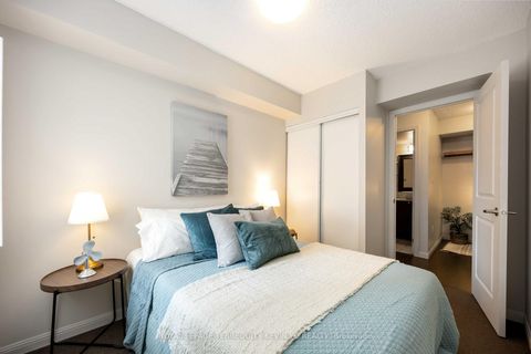 Photo 23 at 163 - 8 Foundry Avenue, Junction, Toronto