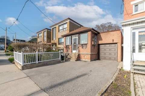 Photo 2 at 75 Ennerdale Road, Fairbank, Toronto