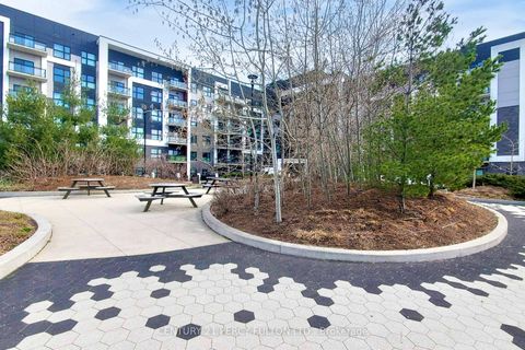 Photo 5 at 320 - 128 Grovewood Common, GO Glenorchy, Oakville