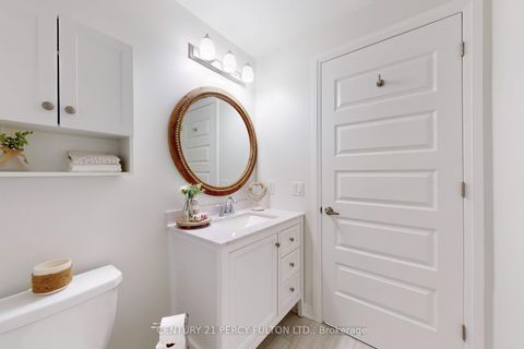 Photo 32 at 320 - 128 Grovewood Common, GO Glenorchy, Oakville