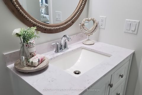 Photo 33 at 320 - 128 Grovewood Common, GO Glenorchy, Oakville