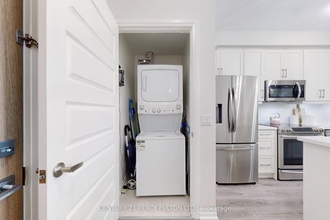Photo 34 at 320 - 128 Grovewood Common, GO Glenorchy, Oakville