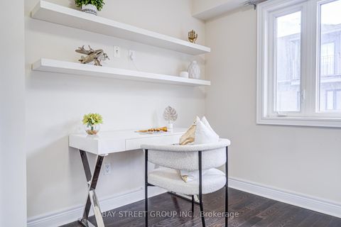 Photo 25 at 37 Lobo Mews, City Centre West, Toronto