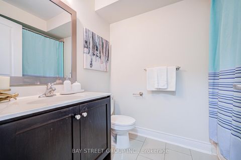 Photo 27 at 37 Lobo Mews, City Centre West, Toronto