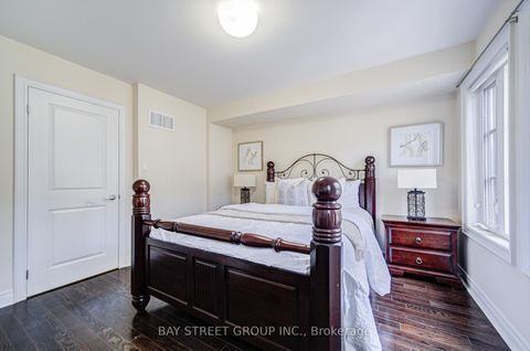 Photo 30 at 37 Lobo Mews, City Centre West, Toronto