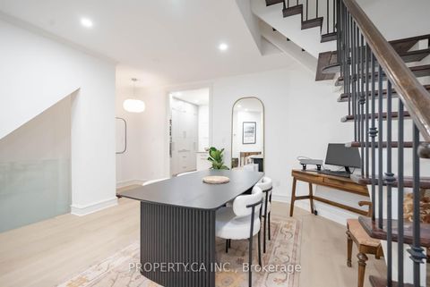 Photo 5 at 5 - 300 Avenue Road, Casa Loma, Toronto