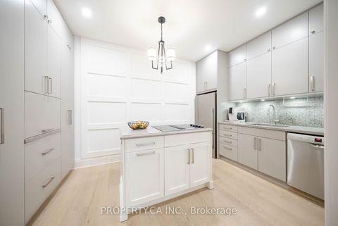Photo 25 at 5 - 300 Avenue Road, Casa Loma, Toronto