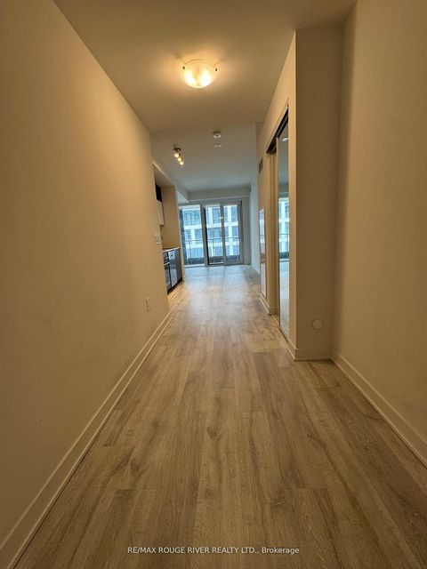 Photo 8 at 531 Se - 60 Princess Street, Waterfront Communities C8, Toronto