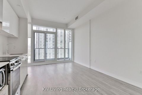 Photo 6 at 1014 - 251 Jarvis Street, Moss Park, Toronto