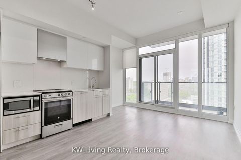 Photo 10 at 1014 - 251 Jarvis Street, Moss Park, Toronto