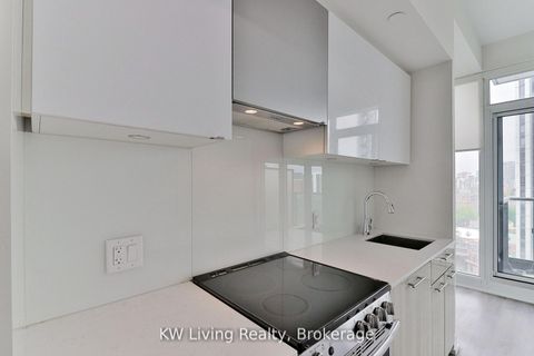 Photo 12 at 1014 - 251 Jarvis Street, Moss Park, Toronto
