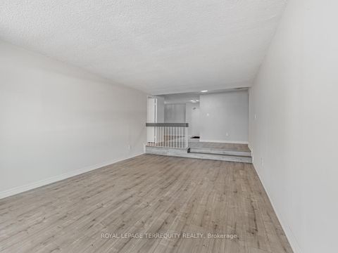 Photo 8 at 908 - 1555 Finch Avenue E, Don Valley Village, Toronto