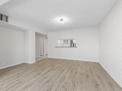 Photo 14 at 908 - 1555 Finch Avenue E, Don Valley Village, Toronto