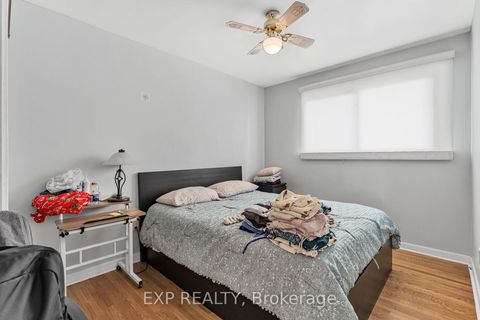 Photo 14 at 611 Pinegrove Road, WO West, Oakville