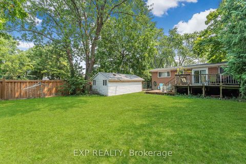 Photo 32 at 611 Pinegrove Road, WO West, Oakville