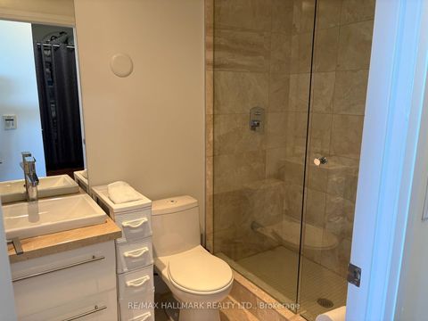 Photo 4 at PH704 - 399 Spring Garden Avenue, Willowdale East, Toronto