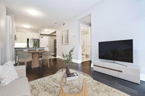 Photo 9 at 405 - 8302 Islington Avenue, Islington Woods, Vaughan