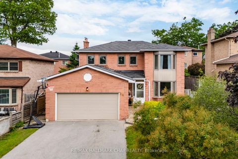 Photo 1 at 26 Kenny Crescent, Letitia Heights, Barrie Photo 1 at 26 Kenny Crescent, Letitia Heights, Barrie