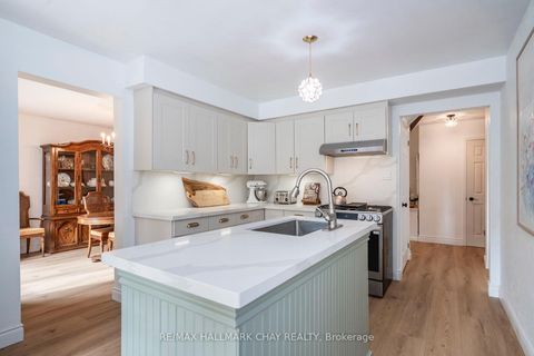 Photo 10 at 26 Kenny Crescent, Letitia Heights, Barrie