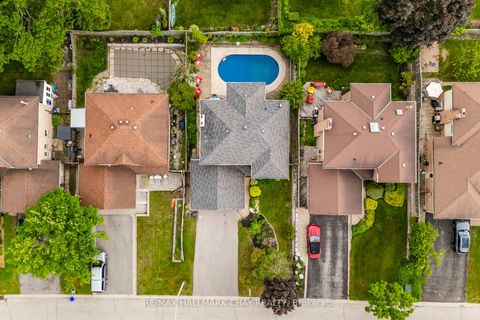 Photo 45 at 26 Kenny Crescent, Letitia Heights, Barrie