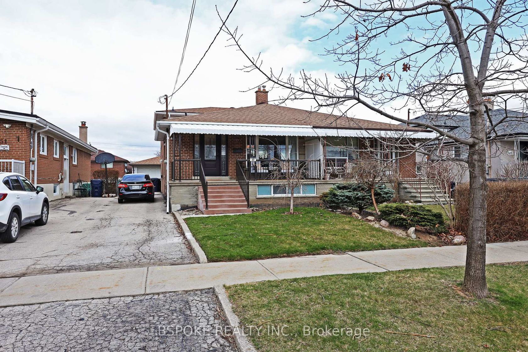 49 Howbert Drive, Pelmo Park W4, Toronto 